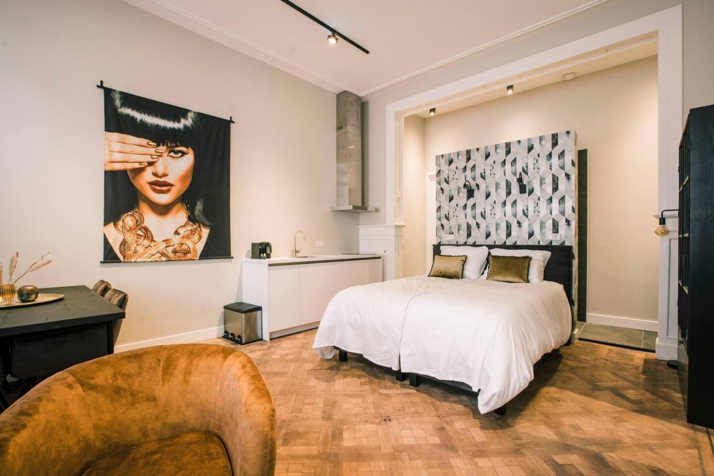 City Center Located City Villa Tilburg Alexander מראה חיצוני תמונה